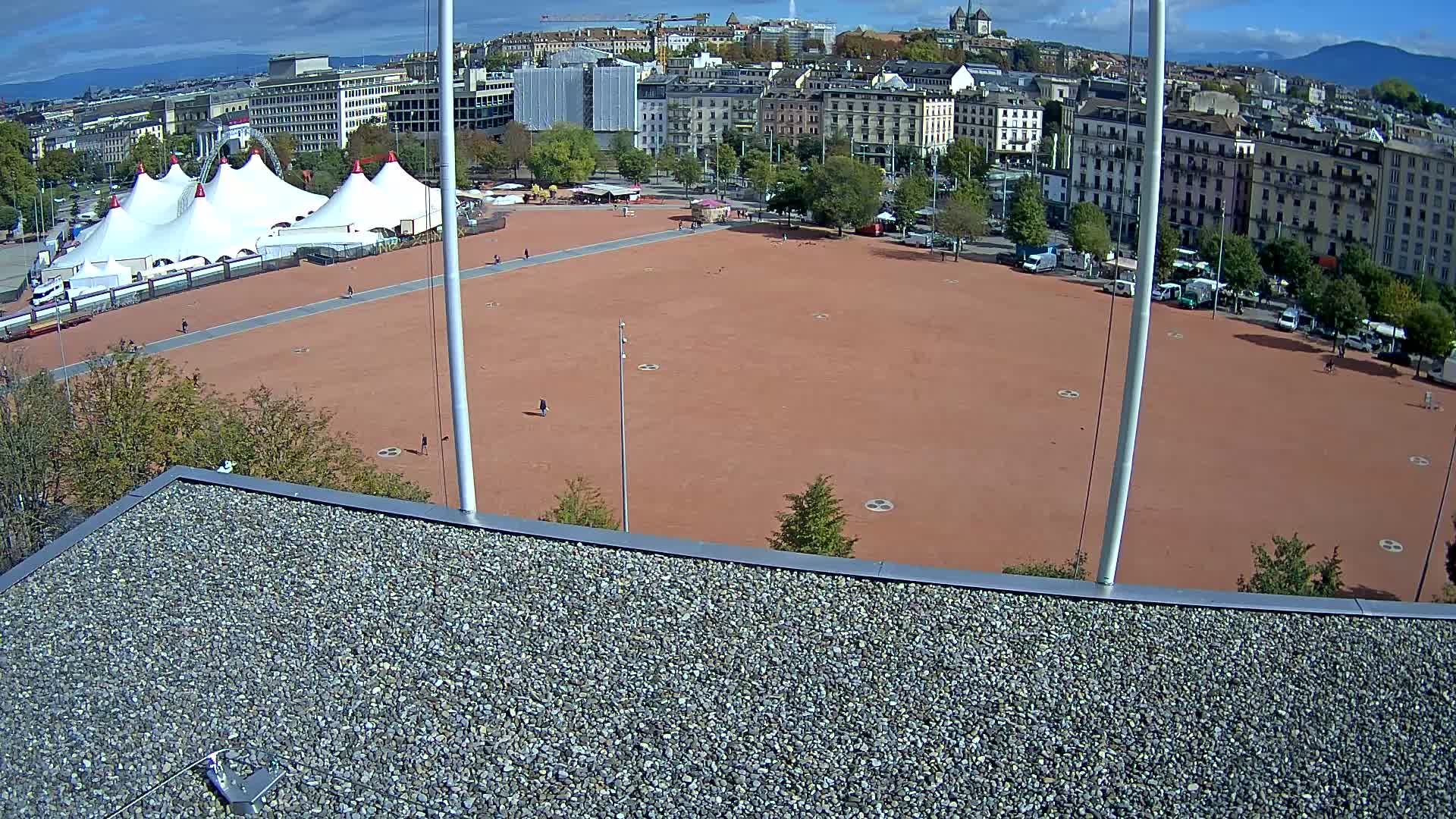 Genf › Nordosten: Genève Home information - Plaine de Plainpalais