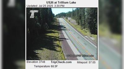 Government Camp: US26 at Trillium Lake