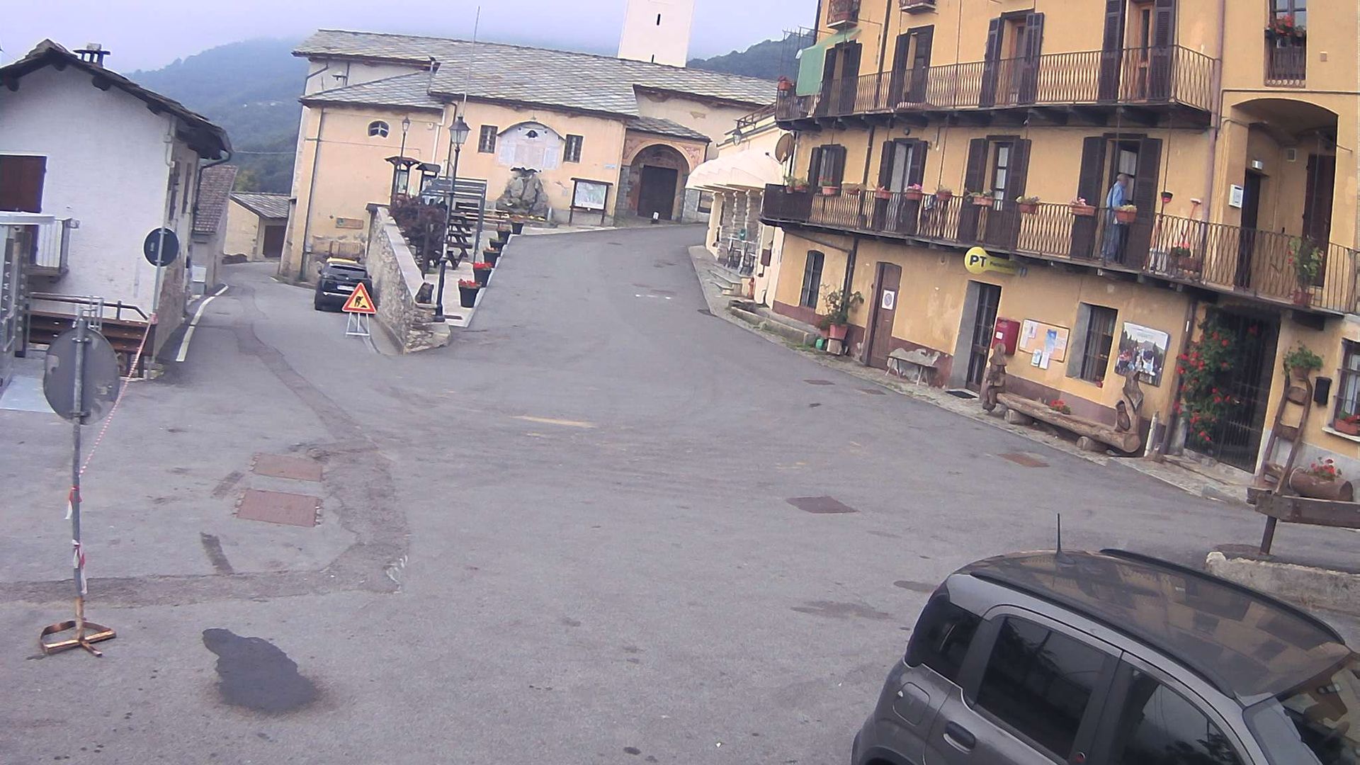 Traffic Cam Oncino › South