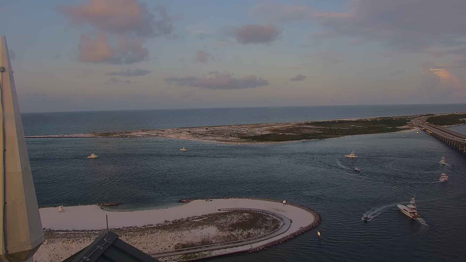 Destin during daytime
