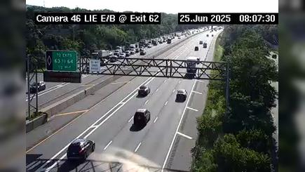 Traffic Cam Lake Grove: I-495 at Nicolls Rd