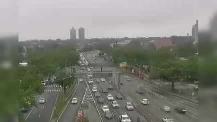 Traffic Cam New York › West: I-495 at 146th Street