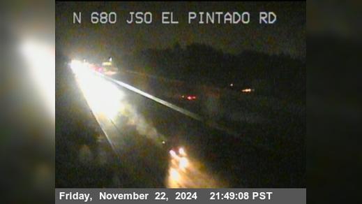 Traffic Cam Alamo › North: TVF16 -- I-680 : Just South Of El Pintado Road