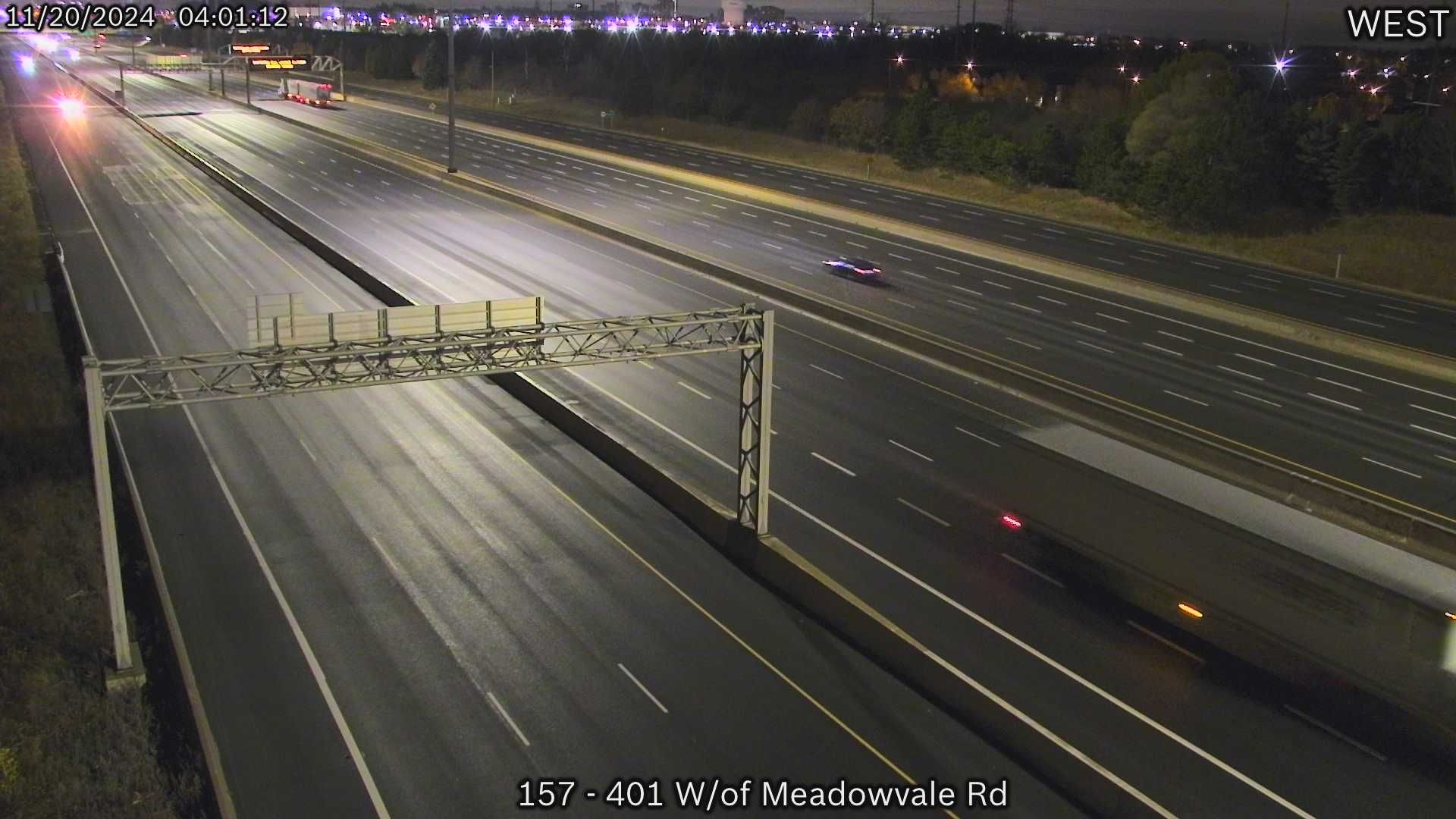 Traffic Cam Scarborough: Highway 401 east of Conlins Road