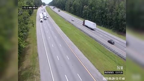 Traffic Cam Los Trancos Woods: I-75 @ MM 390.9