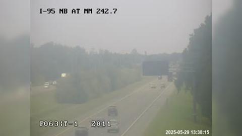 Traffic Cam Volusia: I-95 @ MM 242.7 NB