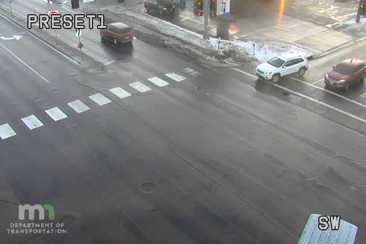 Traffic Cam West St. Paul: Robert St NB @ Moreland Ave