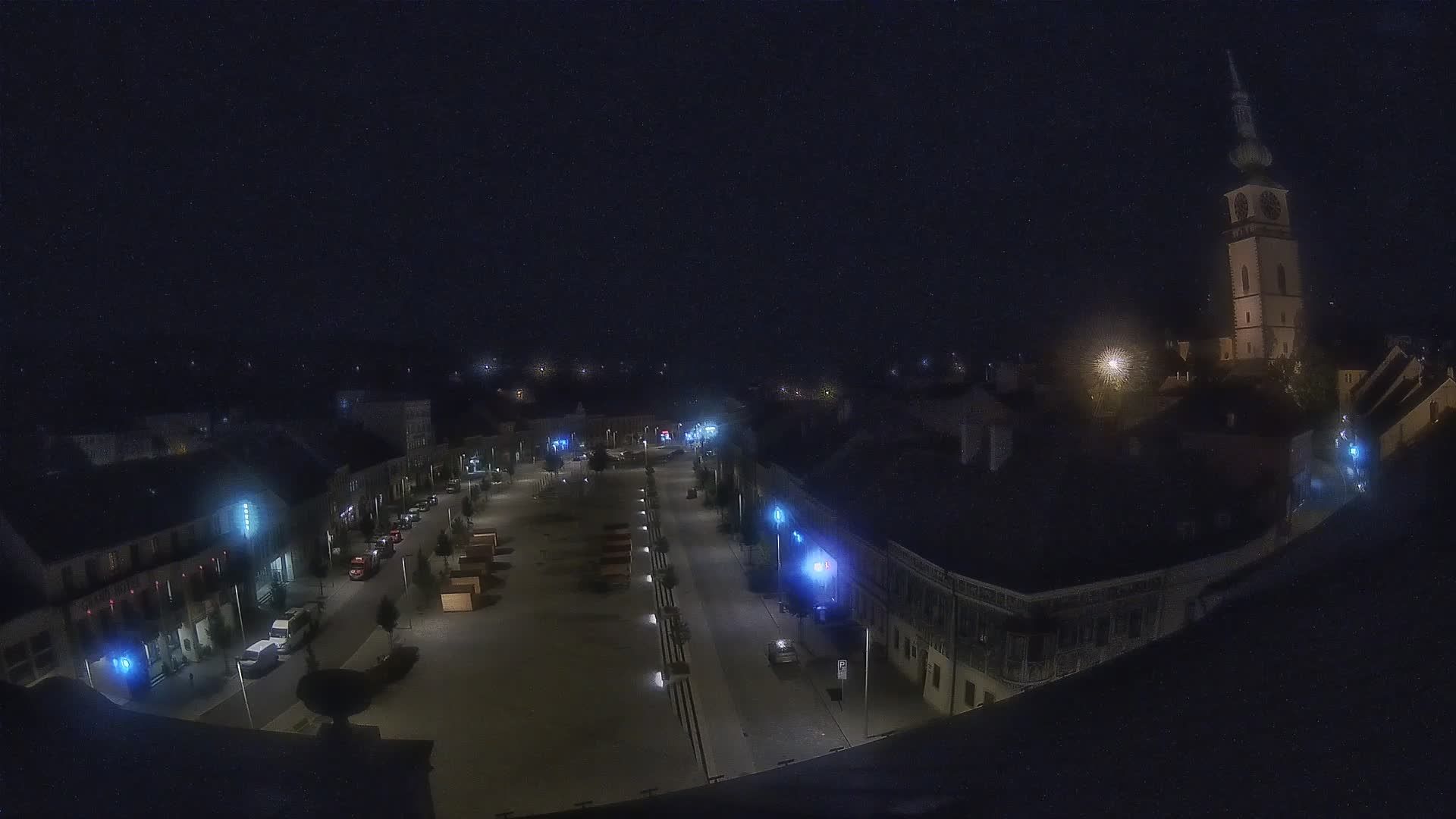 Traffic Cam Trebic › South-East: Charles Square