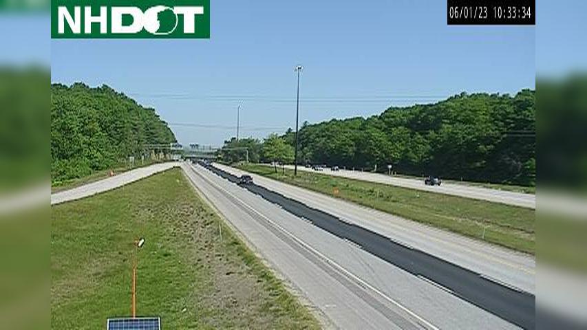 Traffic Cam Hooksett › South: 93 S MM 24.1 CCTV - SWZ - C01