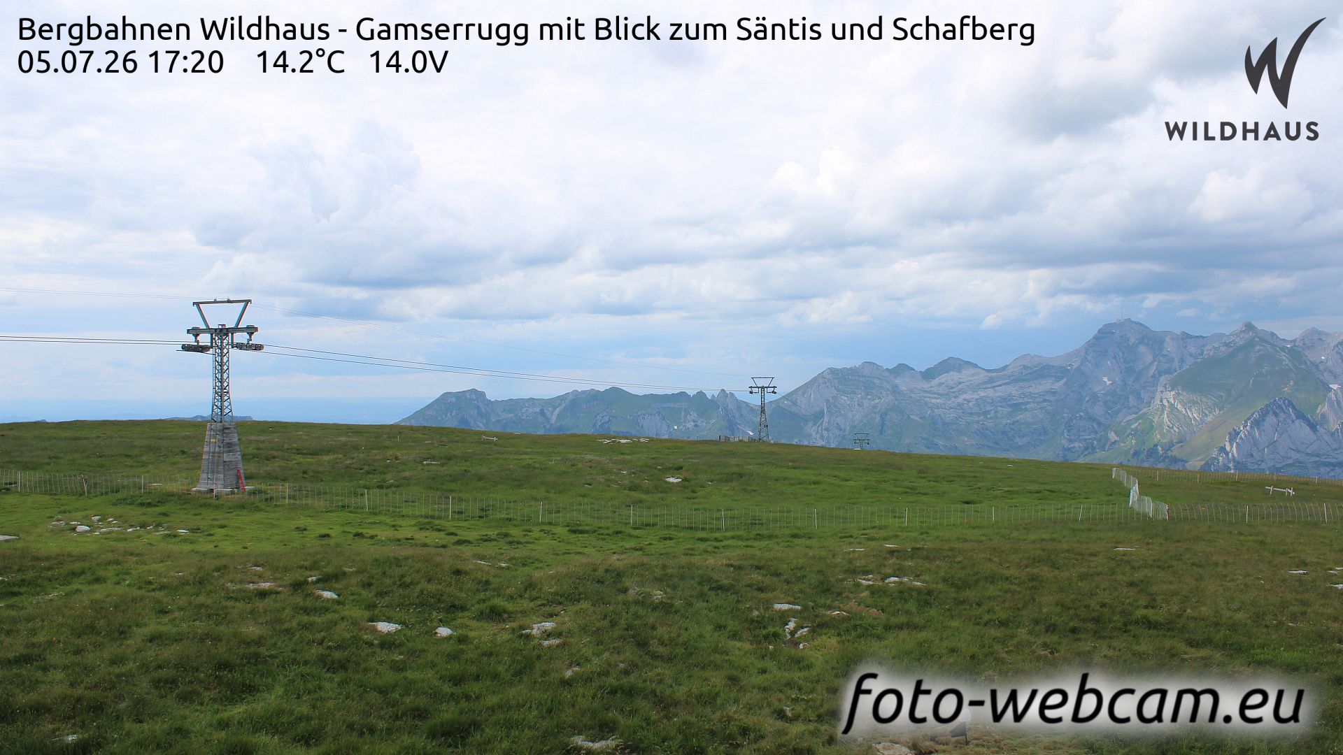Wildhaus-Alt St. Johann: Bergbahnen Wildhaus - Gamserrugg mit Blick zum Säntis und Schafberg
