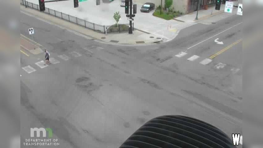 Traffic Cam St. Cloud: MN 23: T.H.23 EB @ 5th Ave
