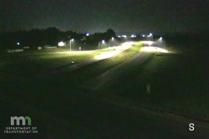 Traffic Cam Zumbrota: MN 60: T.H.52 SB @ T.H.60 WB (MP)