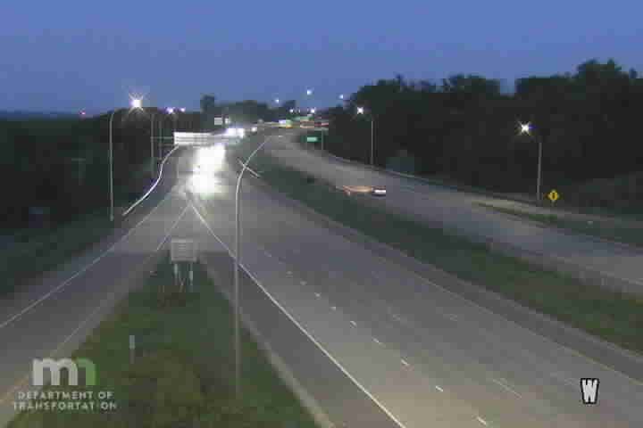 Traffic Cam Mendota: MN 5: T.H.5 NB @ Post Rd
