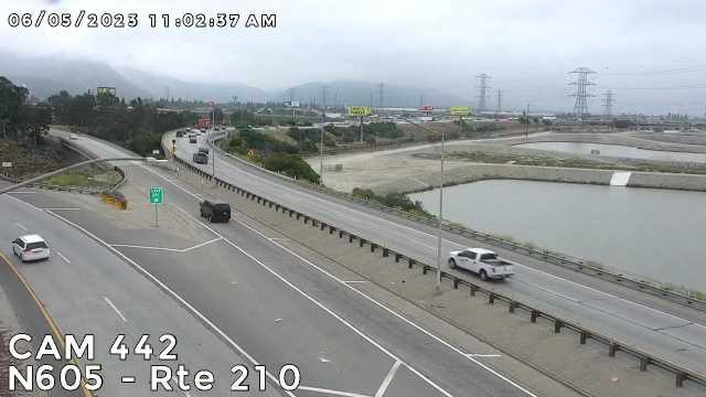 Traffic Cam Irwindale › North: Camera 442 :: N605 - S/O ROUTE 210: PM 25.5