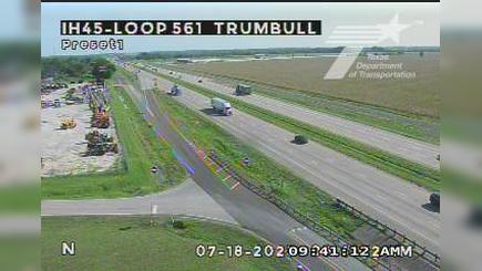 Traffic Cam Ennis › North: I-45 @ FM1181 (Creechville Rd)