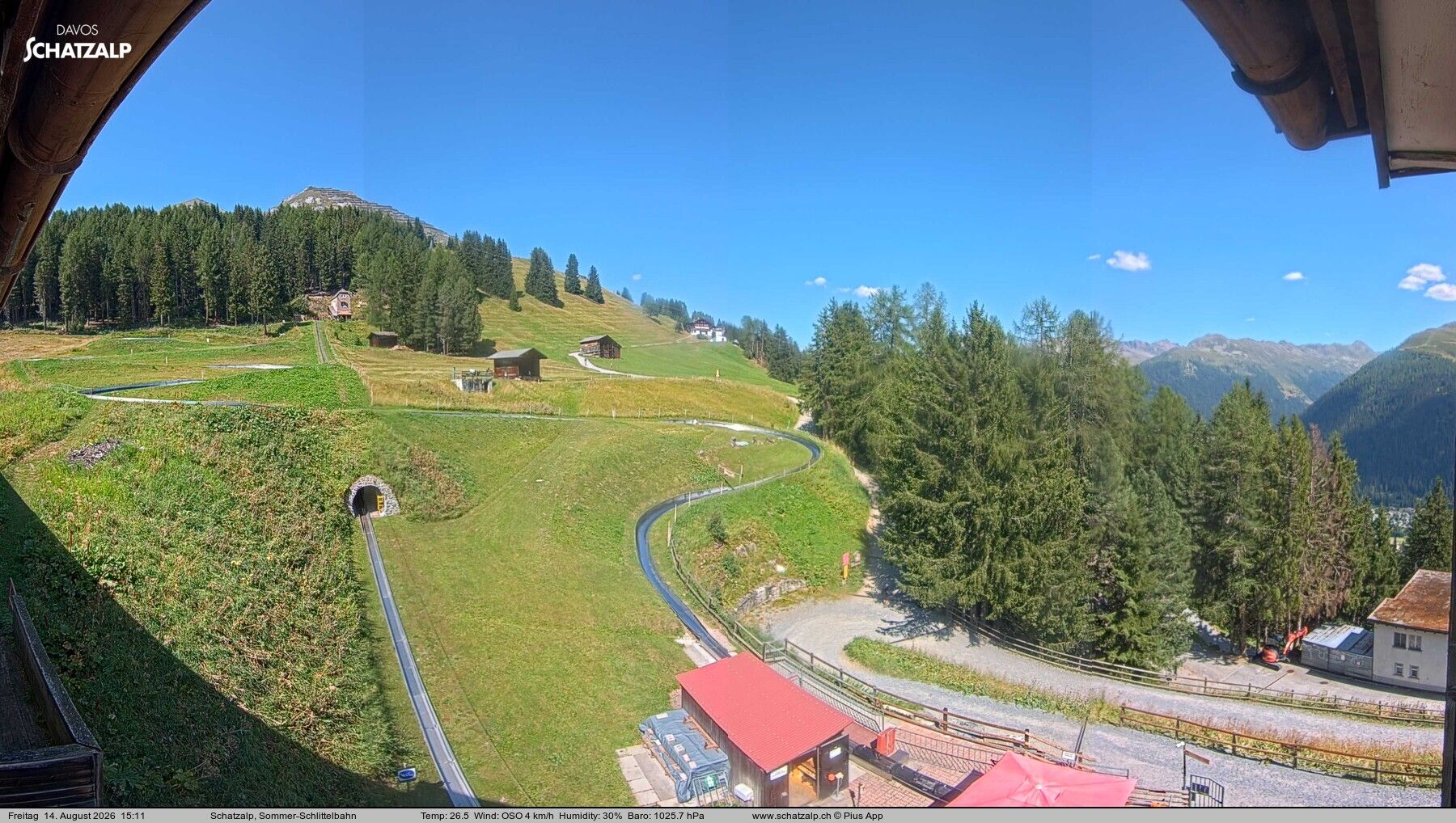 Davos: Sommer-Schlittelbahn, Blick zur Strelaalp
