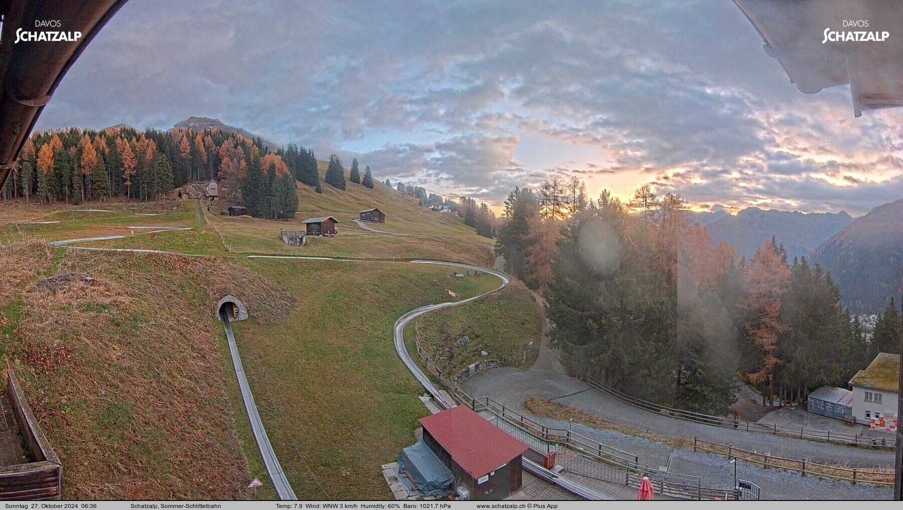 Davos: Sommer-Schlittelbahn, Blick zur Strelaalp