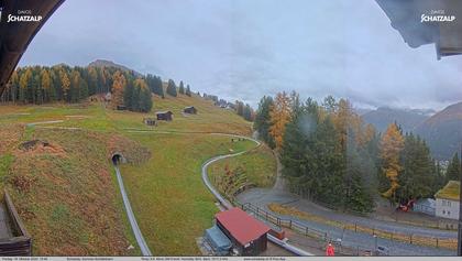 Davos: Sommer-Schlittelbahn, Blick zur Strelaalp