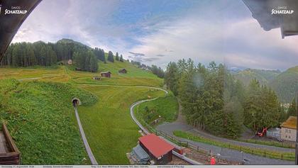 Davos: Sommer-Schlittelbahn, Blick zur Strelaalp