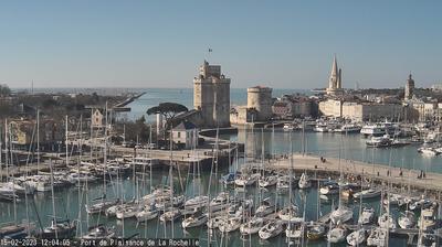 Daylight webcam view from La Rochelle: Port de Plaisance