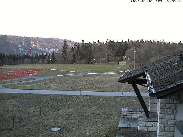Magglingen › Nordosten: Restaurant End der Welt - 400-Rundbahn und Fussballplatz «End der Welt»
