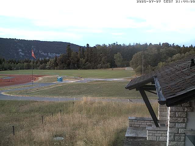 Magglingen › Nordosten: Restaurant End der Welt - 400-Rundbahn und Fussballplatz «End der Welt»