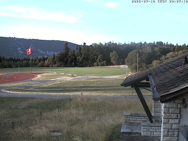 Magglingen › Nordosten: Restaurant End der Welt - 400-Rundbahn und Fussballplatz «End der Welt»