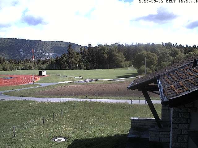 Magglingen › Nordosten: Restaurant End der Welt - 400-Rundbahn und Fussballplatz «End der Welt»