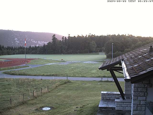 Magglingen › Nord-Ost: Restaurant End der Welt - 400-Rundbahn und Fussballplatz «End der Welt»