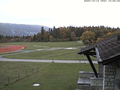Magglingen › Nord-Ost: Restaurant End der Welt - 400-Rundbahn und Fussballplatz «End der Welt»