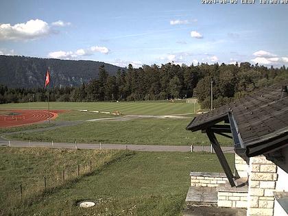 Magglingen › Nord-Ost: Restaurant End der Welt - 400-Rundbahn und Fussballplatz «End der Welt»