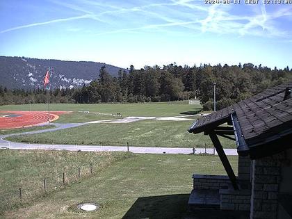 Magglingen › Nord-Ost: Restaurant End der Welt - 400-Rundbahn und Fussballplatz «End der Welt»