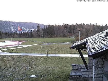 Magglingen › Nord-Ost: Restaurant End der Welt - 400-Rundbahn und Fussballplatz «End der Welt»