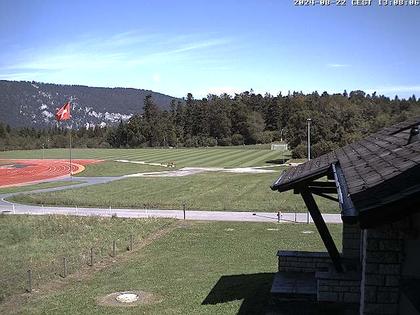 Magglingen › Nord-Ost: Restaurant End der Welt - 400-Rundbahn und Fussballplatz «End der Welt»