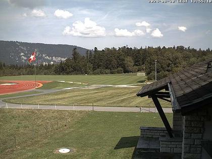 Magglingen › Nord-Ost: Restaurant End der Welt - 400-Rundbahn und Fussballplatz «End der Welt»