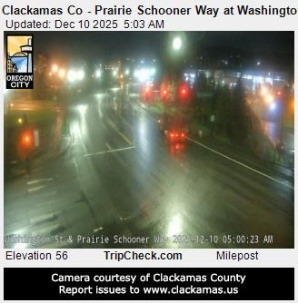 Traffic Cam Oregon City: Clackamas Co - Prairie Schooner Way at Washington St