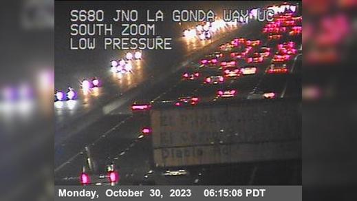 Traffic Cam Alamo › South: TVF17 -- I-680 : Just North Of La Gonda Way Undercross