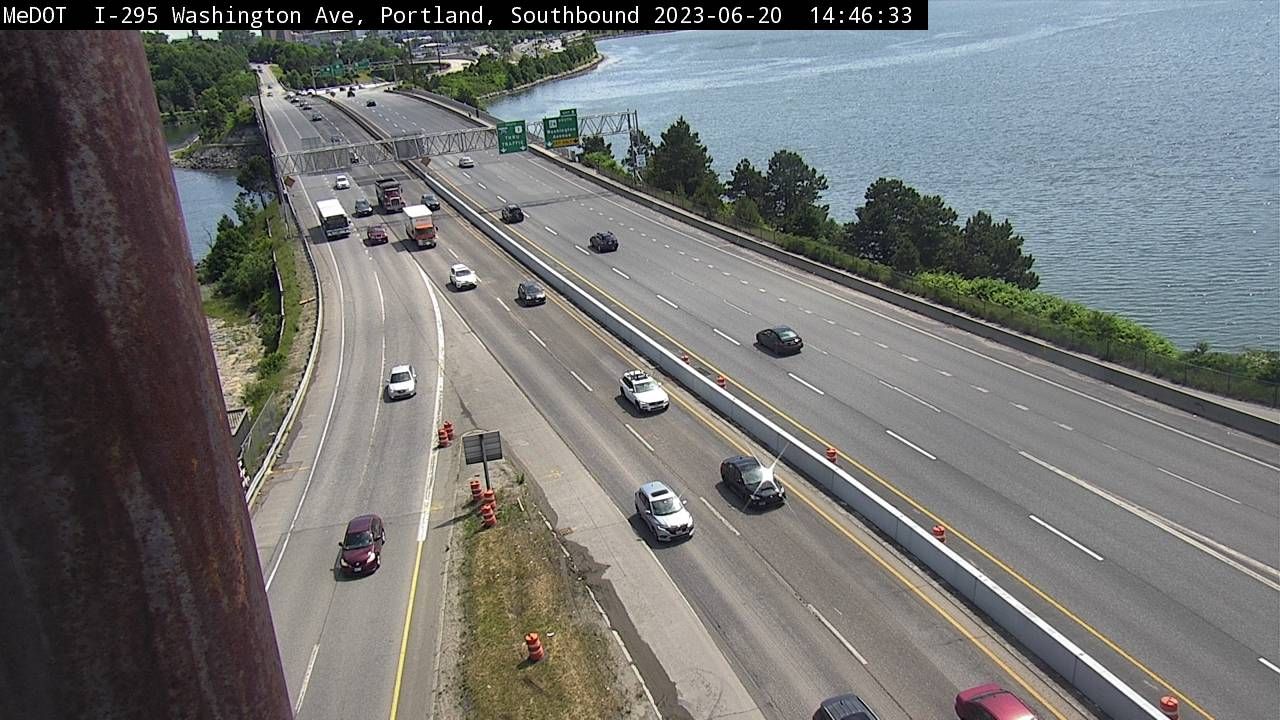 Traffic Cam Portland › South: I-295 Mile 08 SB