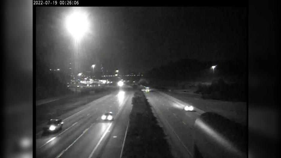 Traffic Cam Newport: I-471 at Grand Ave