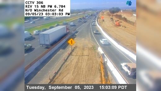 Traffic Cam Winchester Highlands › North: I-15 : (306) N/O Winchester Rd