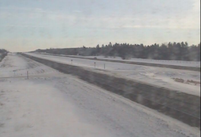 Traffic Cam Hamlet of Antler Lake: Hwy 16: West of Hwy 834 near Elk Island National Park