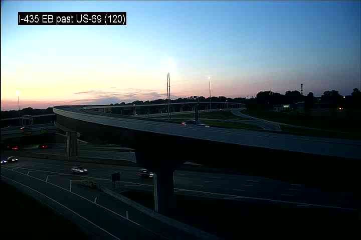 Traffic Cam Overland Park: I- E @ EAST OF HWY