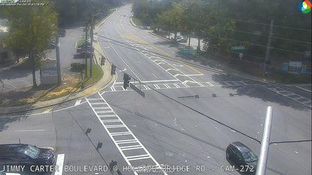 Traffic Cam Peachtree Corners: GWIN-CAM-272--1