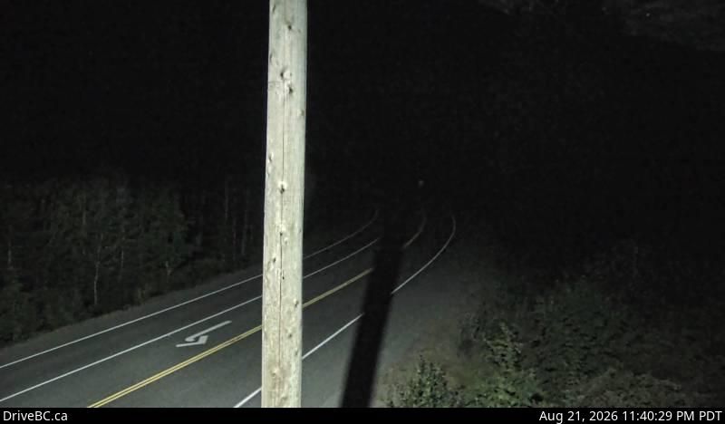 Traffic Cam Area D › West: Hwy 4 about 37 km west of Port Alberni at turn off for Taylor River Rest Area, looking west