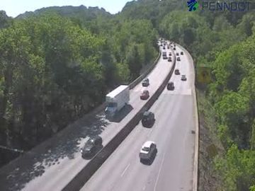 Traffic Cam Upper Merion Township: I-76 @ EXIT 330 (PA 320 GULPH MILLS)