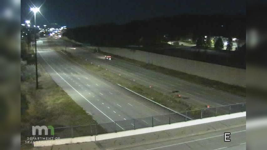 Traffic Cam Bloomington: I-494: I-494 WB @ W Bush Lake Rd