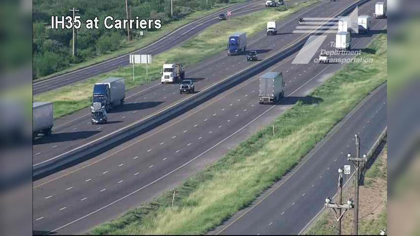 Traffic Cam Laredo › South: I-35 @ Carriers