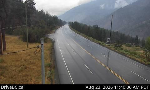 Traffic Cam Area I › West: Hwy 1, about 6 km east of Lytton Airport, looking west