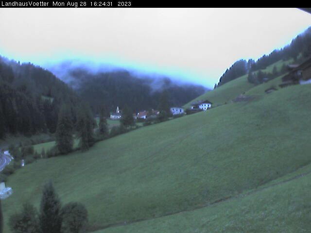 Traffic Cam Gemeinde Gries am Brenner: Landhaus Vötter Gries am Brenner Blick auf Vinaders Obernberger Tribulaun