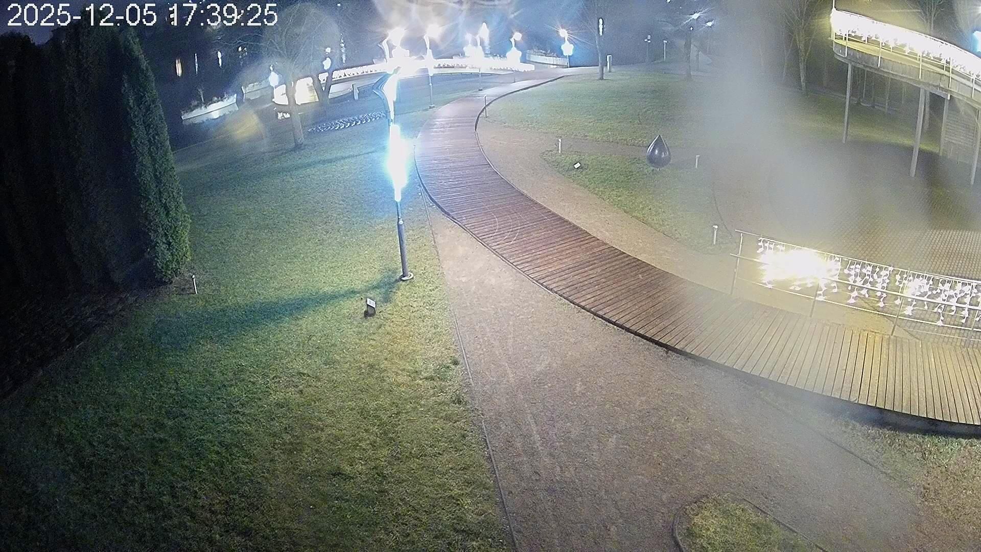 Traffic Cam Moletai › South: Moletai Sculpture Park